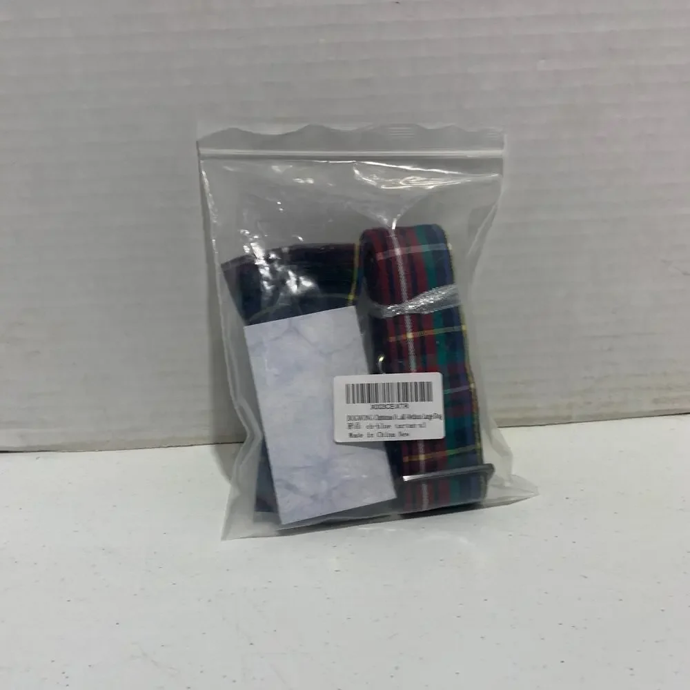 Dogwong Plaid Dog Collar With Bowtie For Medium or Large Dog Brand New